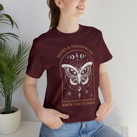 Amor Vincit Omnia T-shirt | Hades and Persephone Amor Vincit Omnia T-shirt | Hades and Persephone