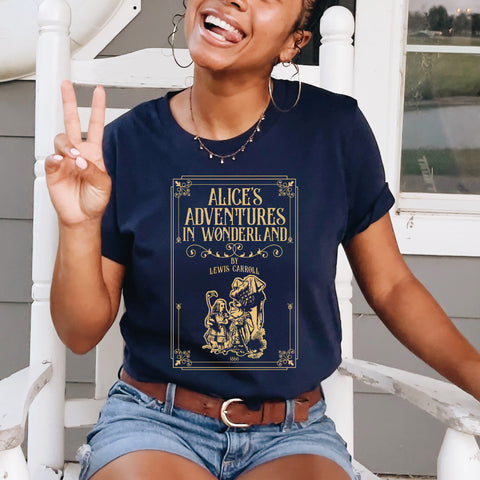 Alice's adventures in wonderland t-shirt | Lewis Carroll Alice's adventures in wonderland t-shirt | Lewis Carroll